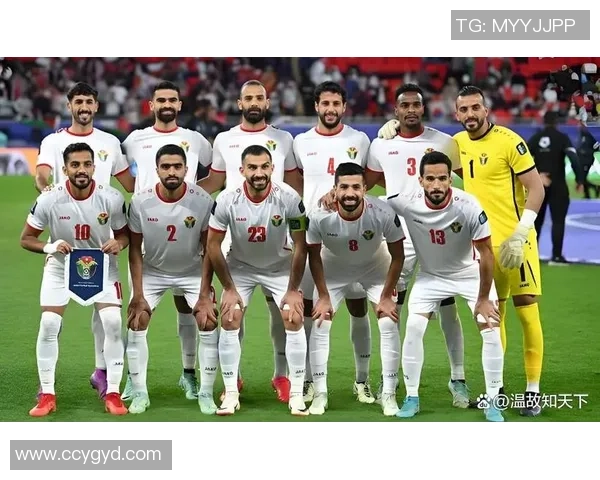 亚洲足球小个子球星排名解析 速度与技术并存的顶级球员逐一盘点